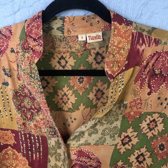 Tianello Shirt Womens Small Patchwork Floral Rayon Boho Made USA Button Front - Picture 14 of 16